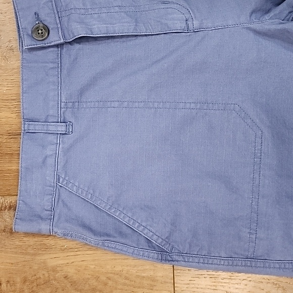 Eddie Bauer Adventurer® Stretch Ripstop Shorts Bluebird Women's size 6 - Picture 2 of 11